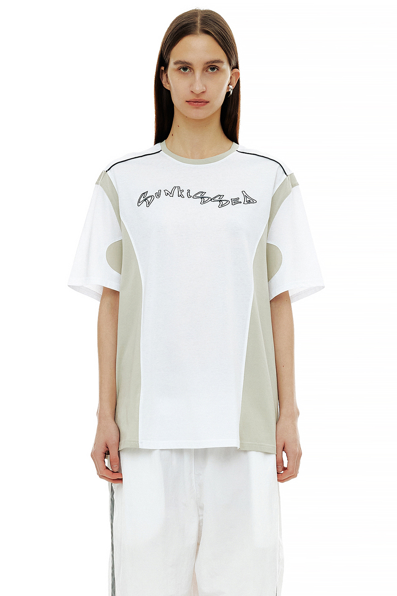 SUNKISSED CONTRAST LINE TOP / WHITE, 세릭
